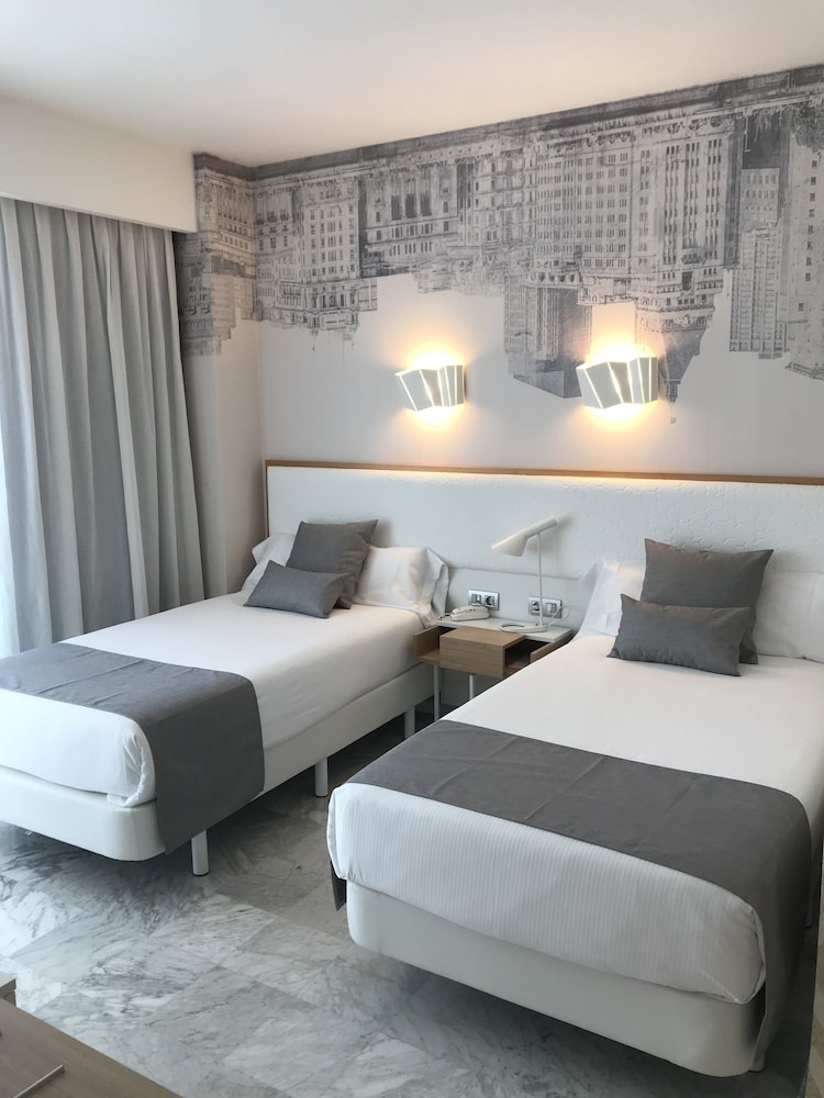 Superior Twin Room, Terrace (1 Adult)