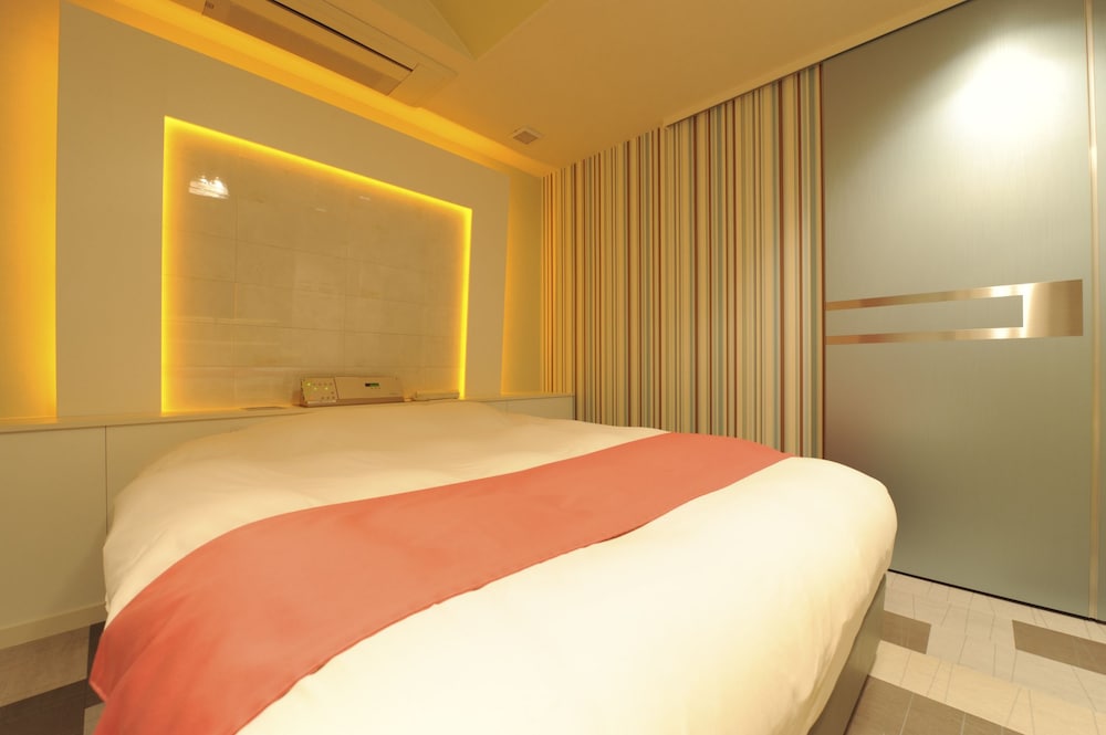 Suite Room