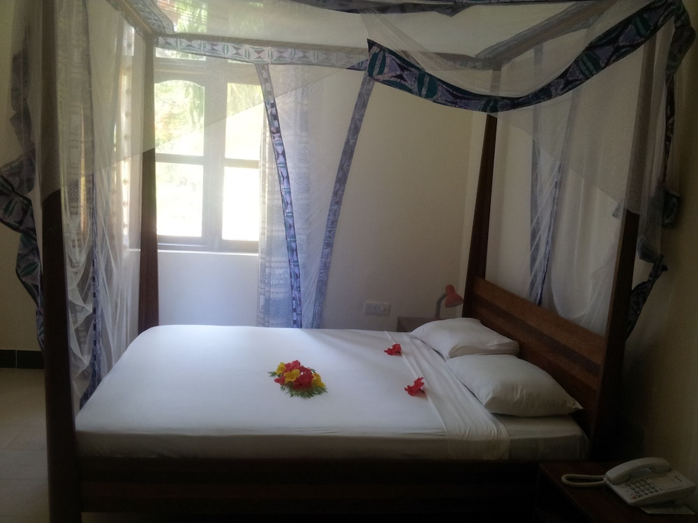 Double or Twin with Garden View photo 1