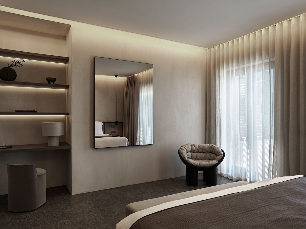 Deluxe Suite, Private Heated Pool, Sea View - Photo 13