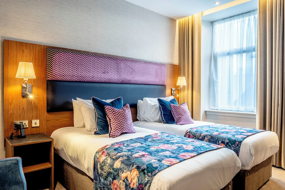 Superior Double or Twin Room photo 1