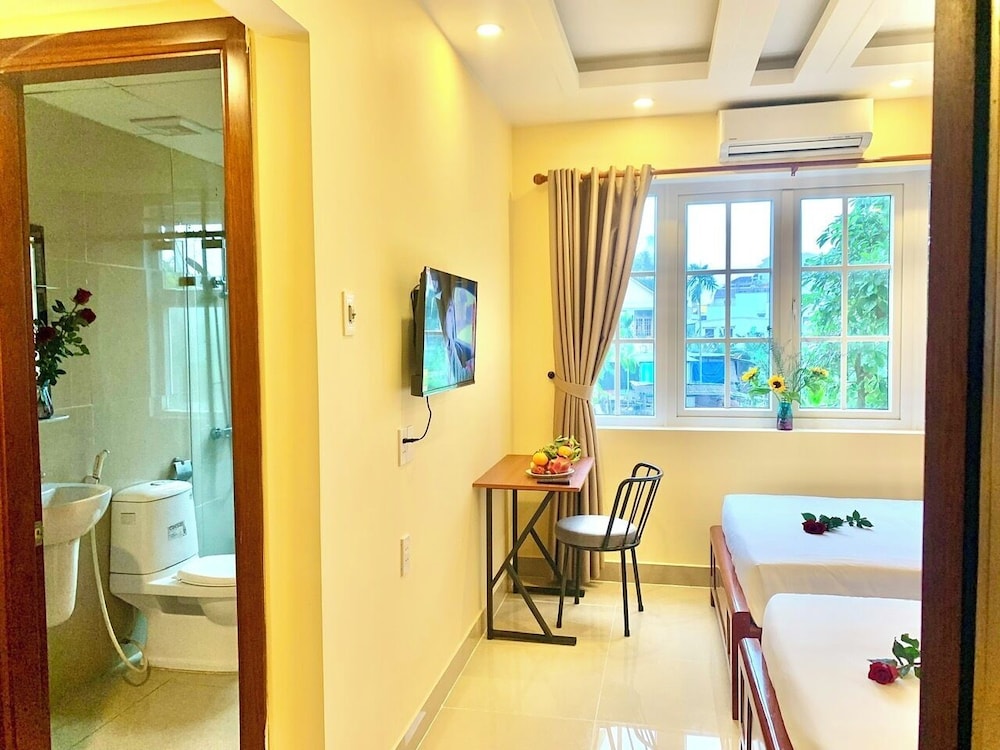 Deluxe Double or Twin Room, Courtyard View