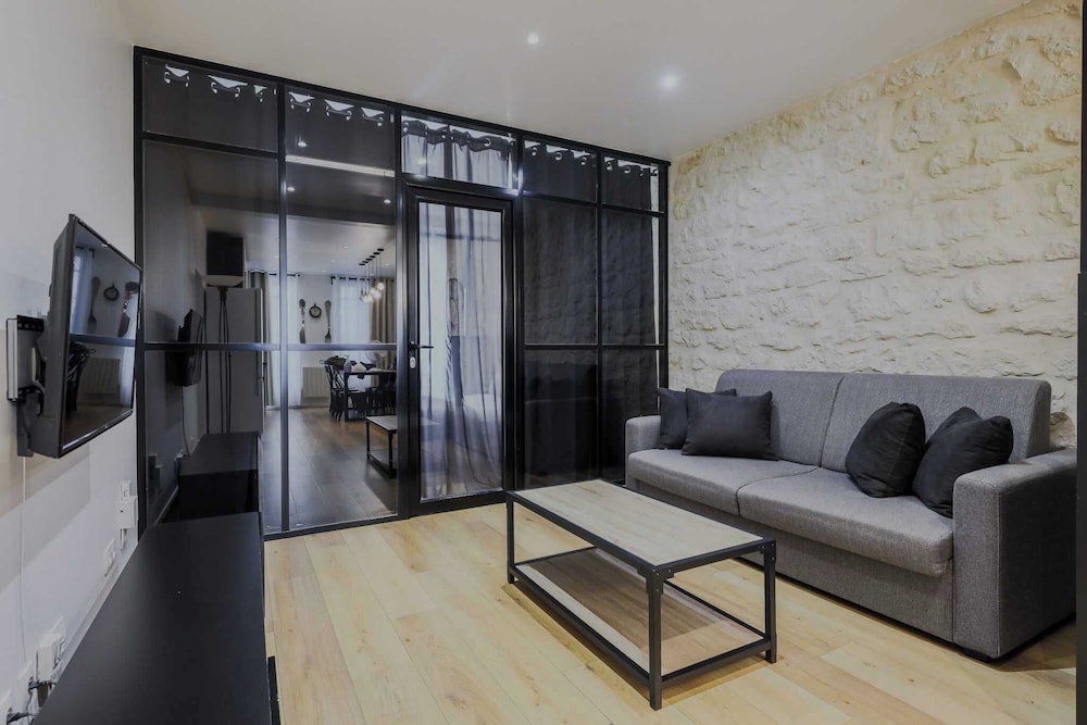 Comfort Apartment photo 1