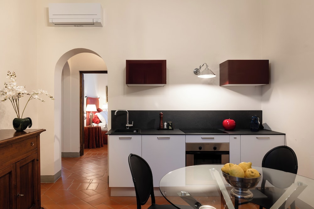 Condo, 2 Bedrooms (Brunelleschi) photo 3