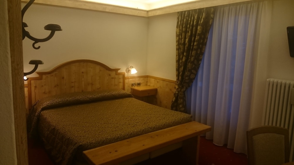 Premium Double Room photo 2