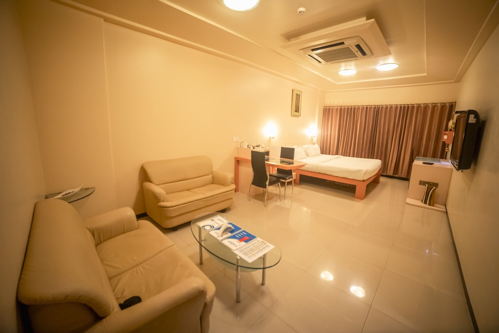 Deluxe Double Room - Photo 5