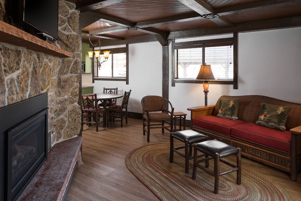 Cabin, 2 Bedrooms, Kitchen, River View