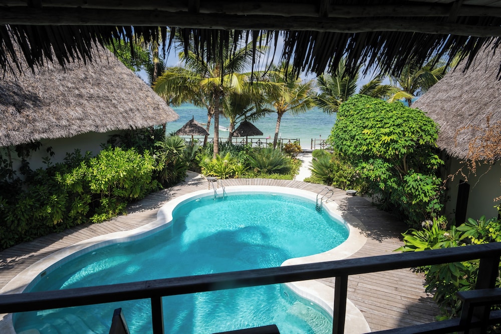 Luxury Villa, 2 Bedrooms photo 2