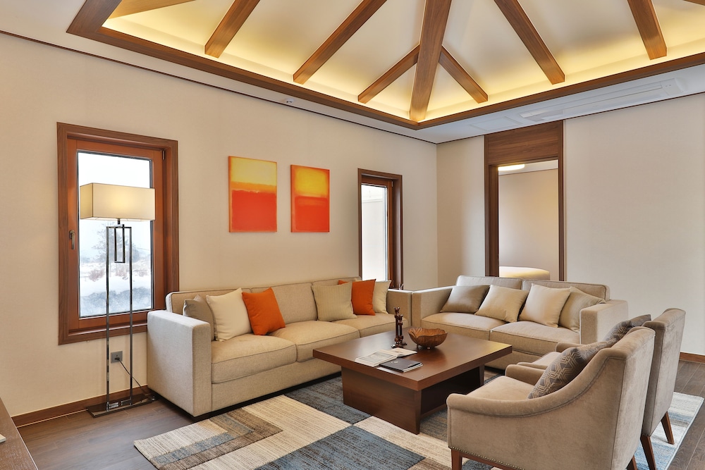 Presidential Suite (Resort) photo 1