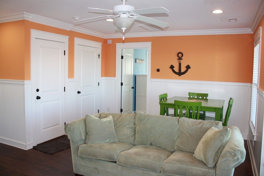 House, 4 Bedrooms