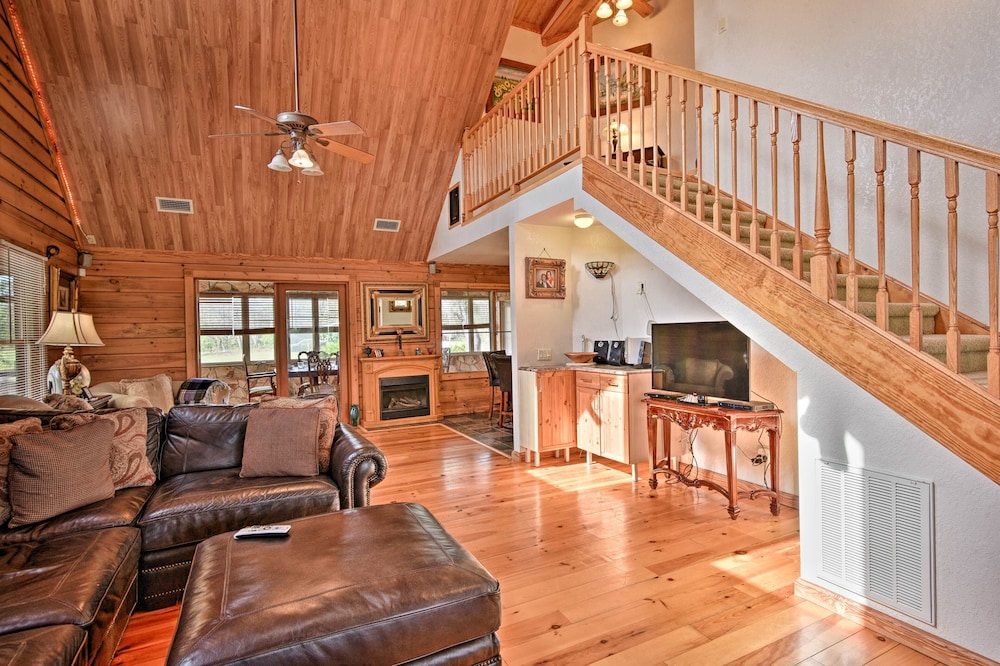 House (4 Bedrooms) photo 1