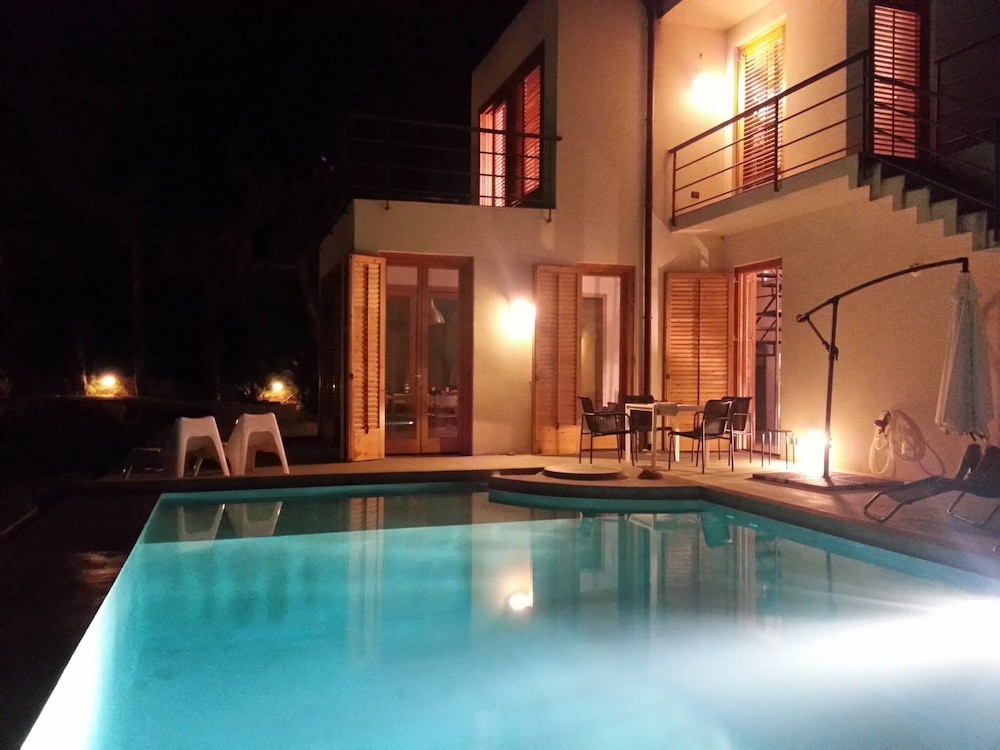 Hele Moderne Villa Med Pool Og Tæt På Havet, Billede 6