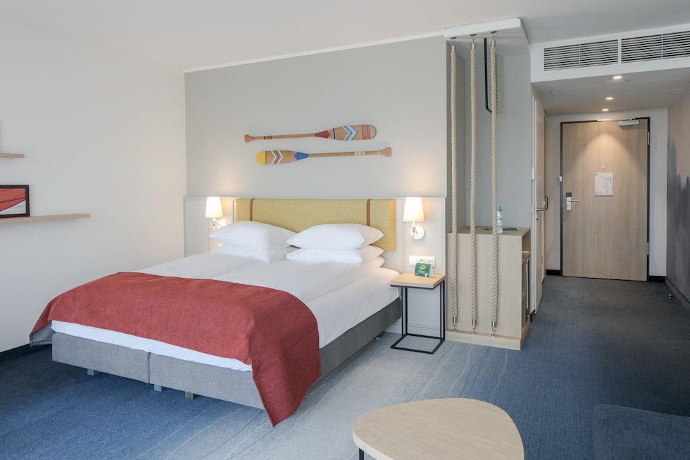 Premium Room, 2 Twin Beds, River View - Photo 14