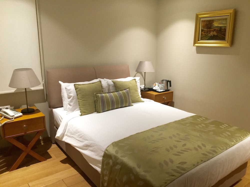 Standard Double Room photo 3