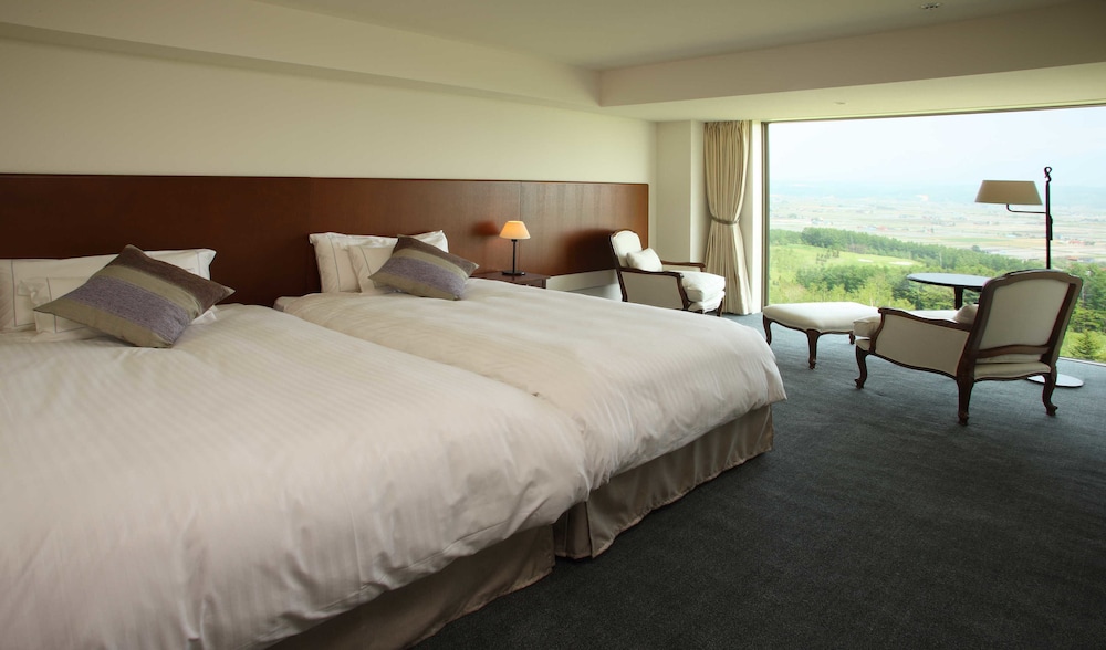 Standard Twin Room, Non Smoking, Mountain View
