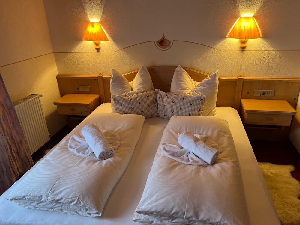 Comfort Double Room, Balcony, Mountain View