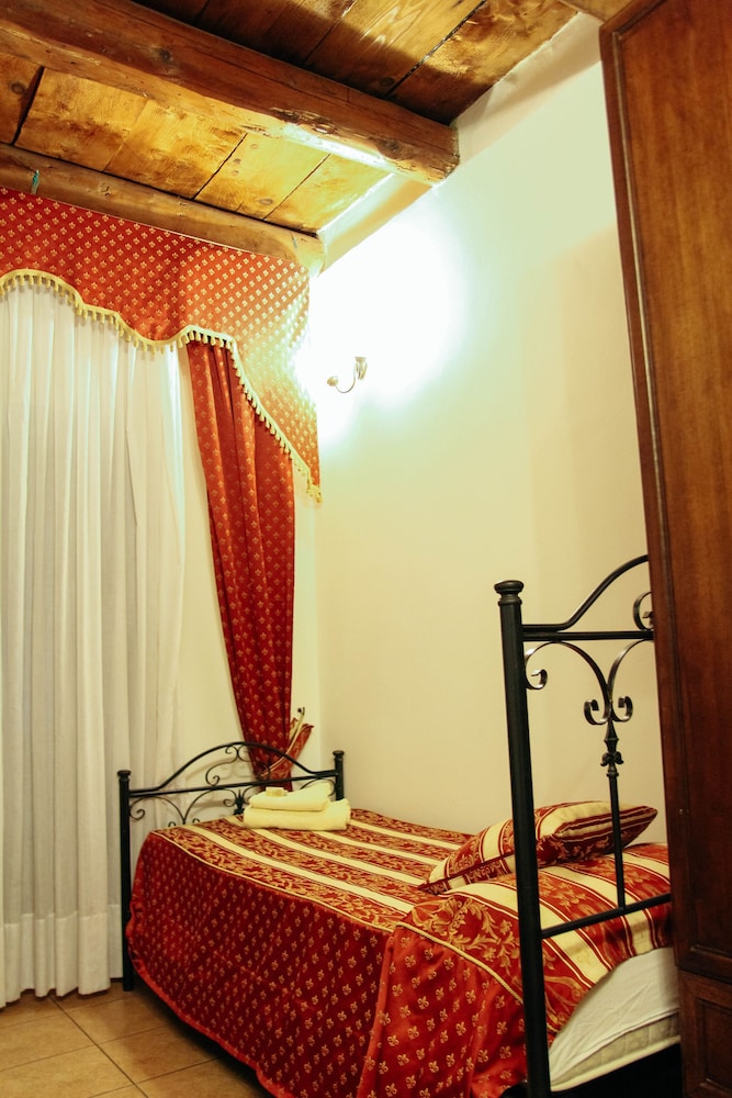 Shared Dormitory photo 2