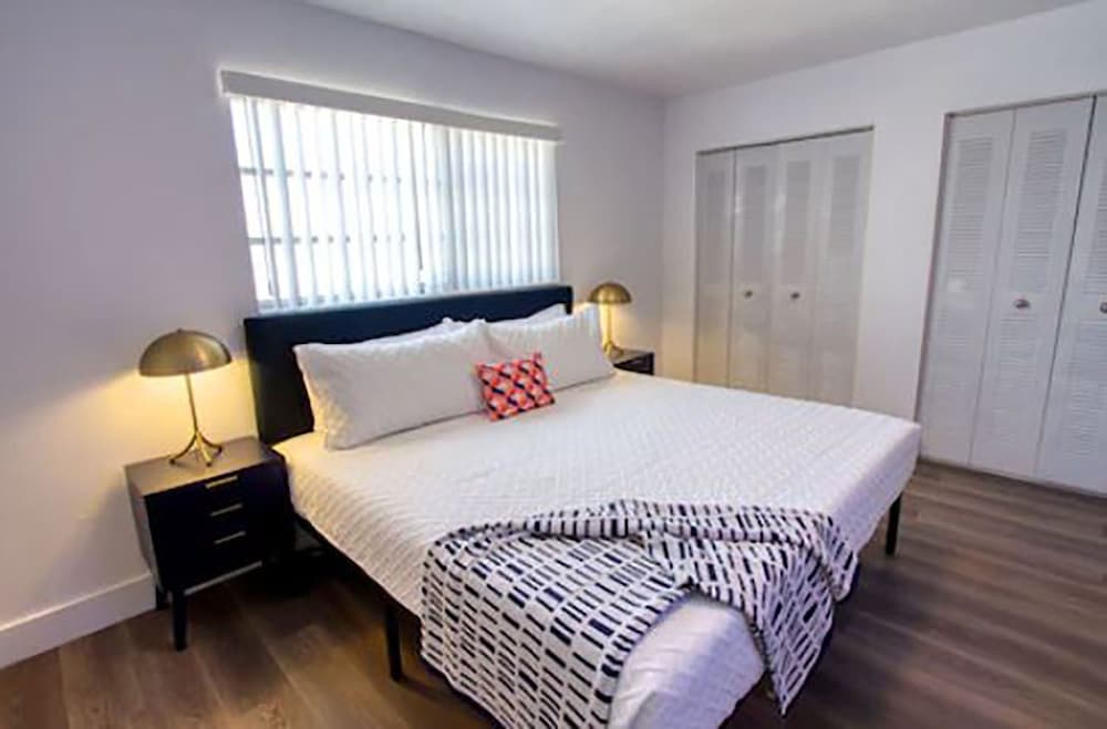 Design Apartment, 1 King Bed with Sofa bed, Non Smoking, City View photo 1
