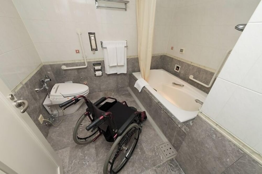 Universal Room, Non-Smoking, 3F - Photo 6