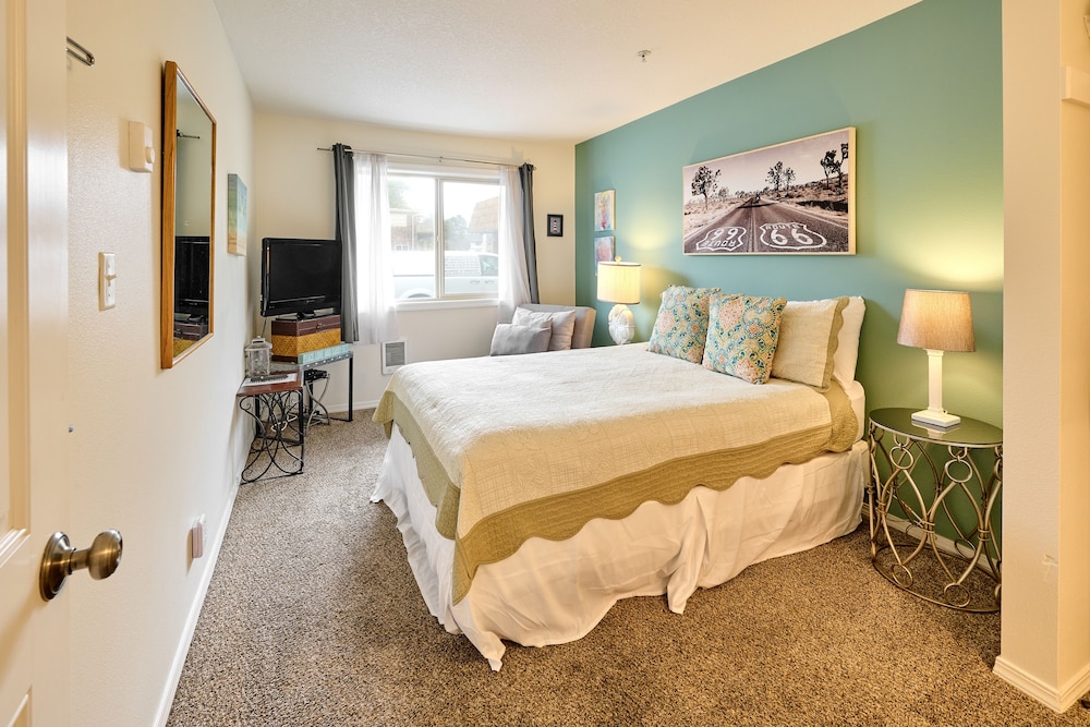 Standard Condo, 1 Bedroom, Kitchen, Beach View photo 3