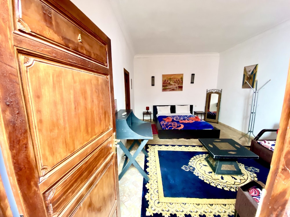 Basic Double or Twin Room - Photo 1