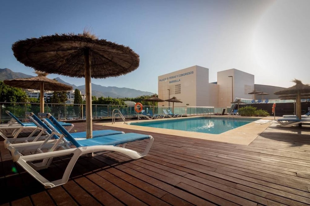 Beautiful Flat With a Wonderful View Close to the Beach, 사진 14