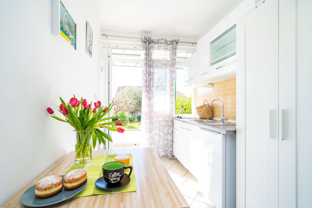 Studio-Apartment mit eigenem Bad für 1 Person
