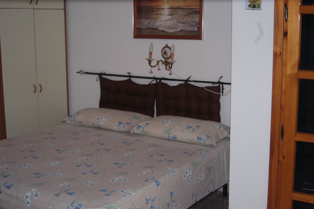 Economy Studio, Sea View (Margherita)