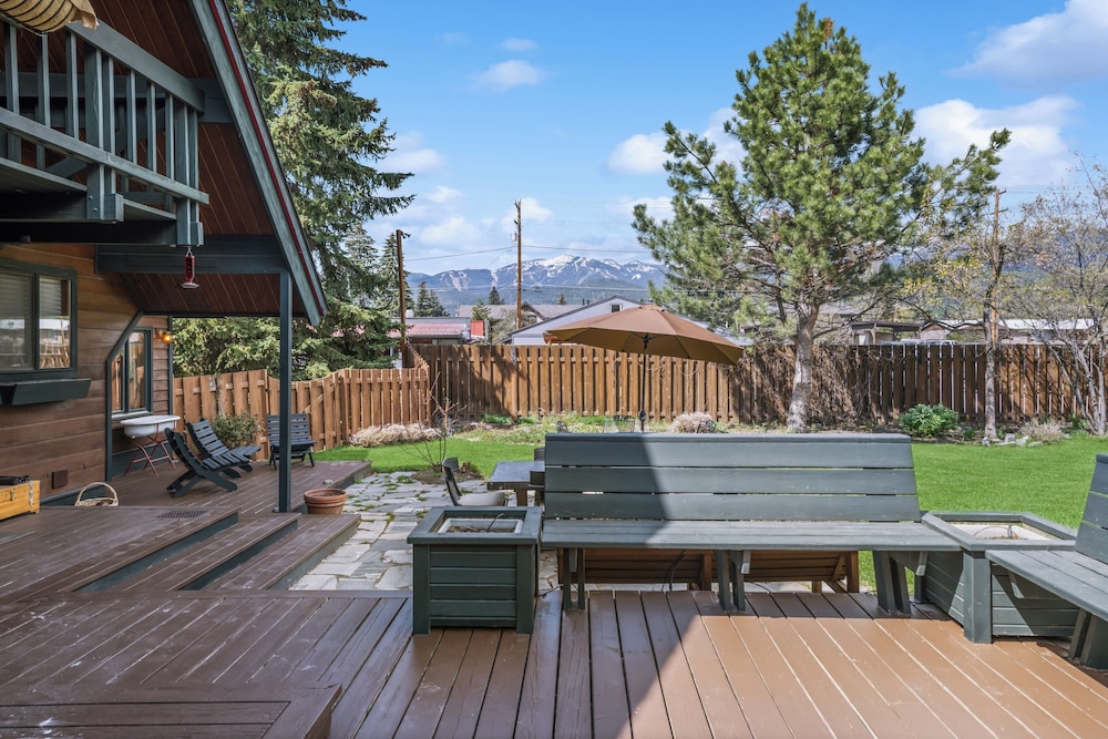 Room, 1 Queen Bed, Garden View (Flathead Room) photo 3