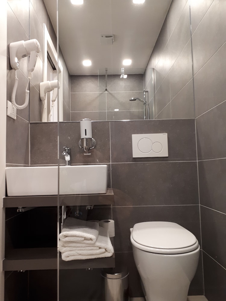Single Comfort with access to the "SPA LEGNAIA" (2 hours per day) photo 3