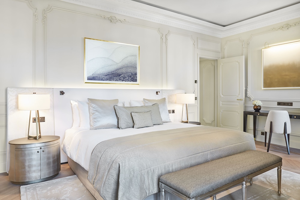Suite - Casino view