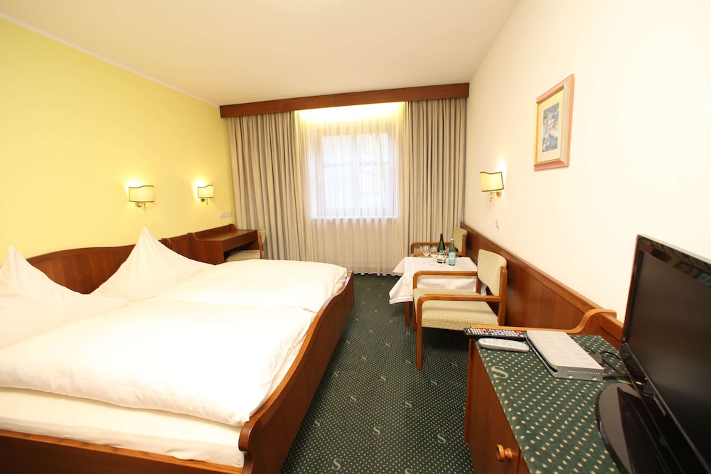Standard Room, 1 Double Bed (Standard Double)