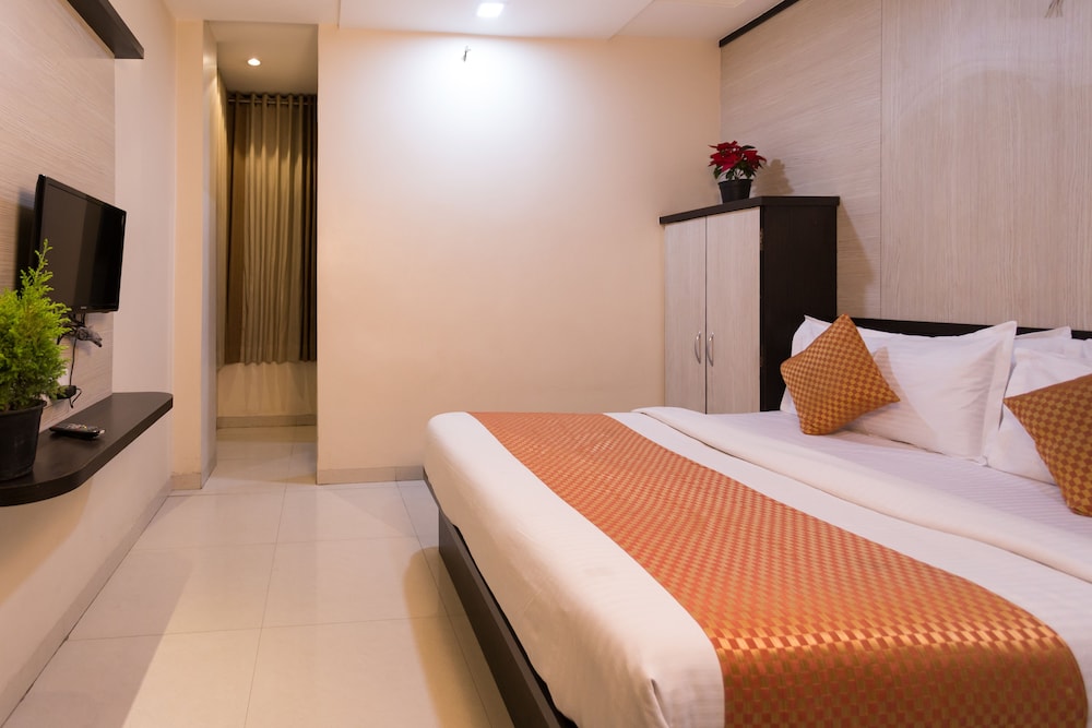 Deluxe Double Room photo 2