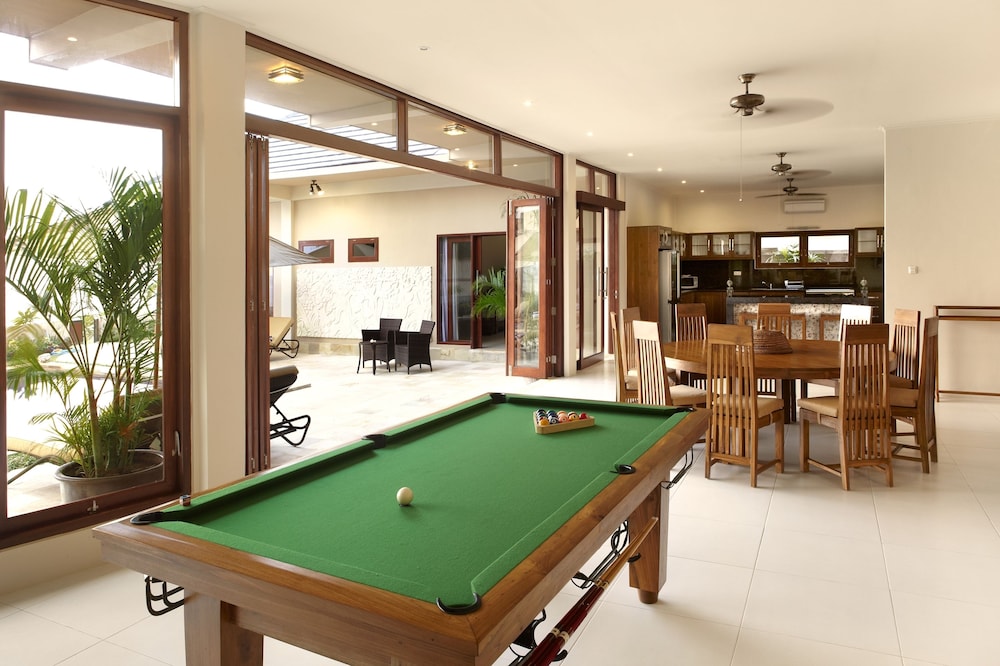 Grand Beach Villa 4 Bedroom photo 2