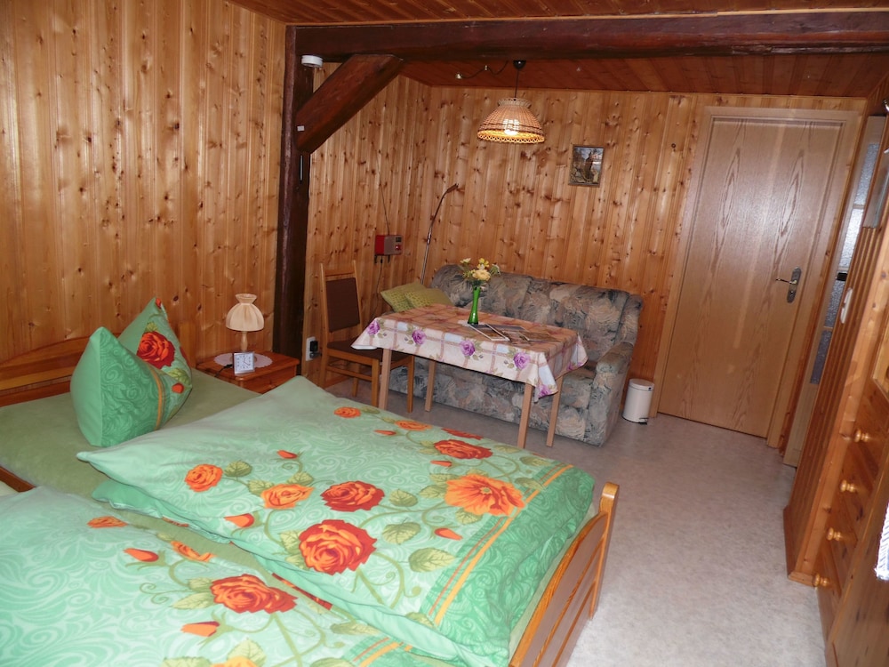 Comfort Twin Room, 1 Bedroom, Garden View (Oybin 3*) photo 2