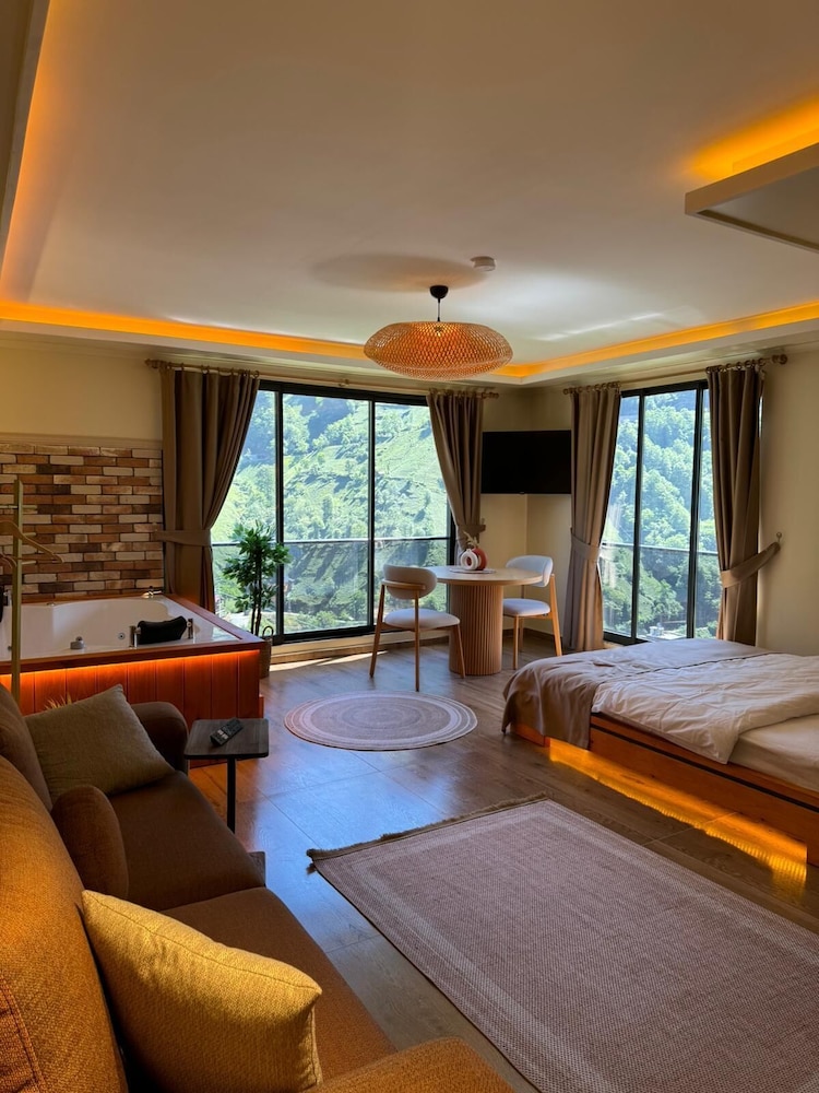 Standard Room, River View photo 1