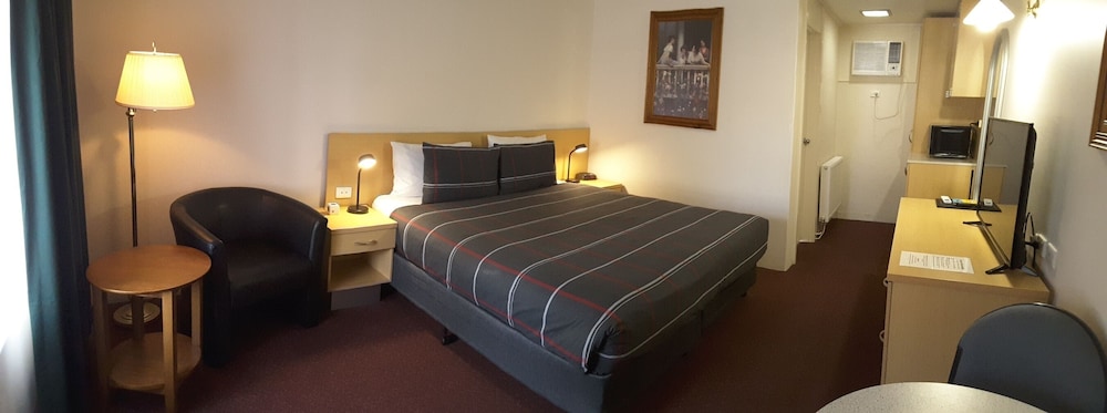 Business Room, 1 King Bed, Non Smoking