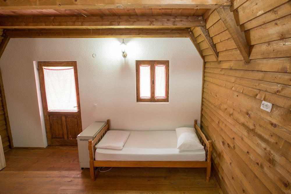 Classic Chalet photo 2