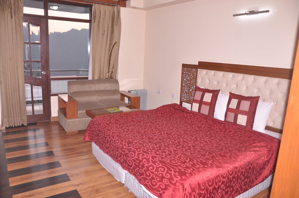 Deluxe Double Room, Valley View photo 1