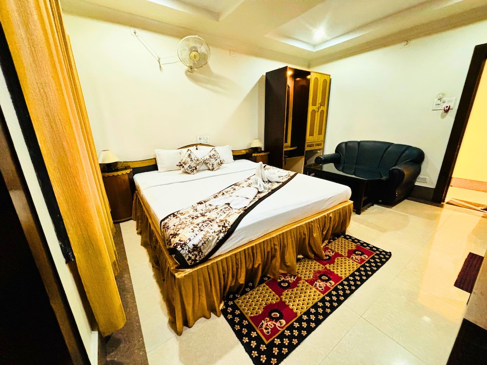 Premium Room - Photo 6