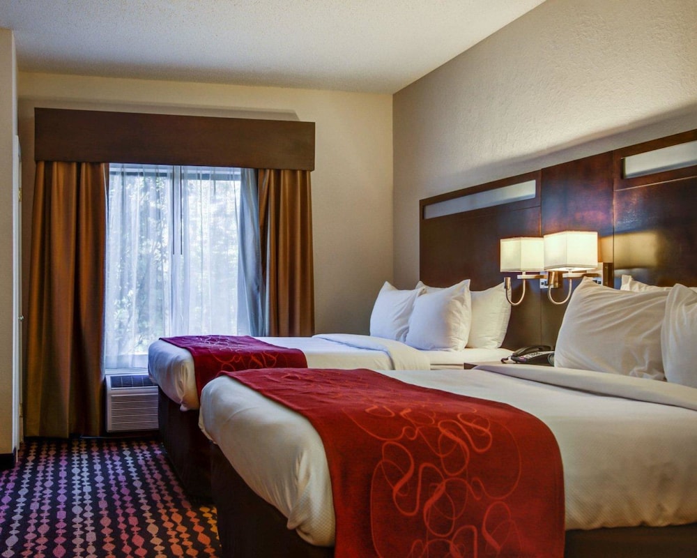 Suite, 2 Queen Beds, Non Smoking photo 3