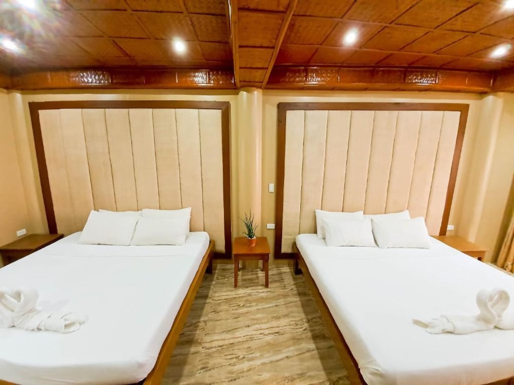 Quadruple Room photo 3
