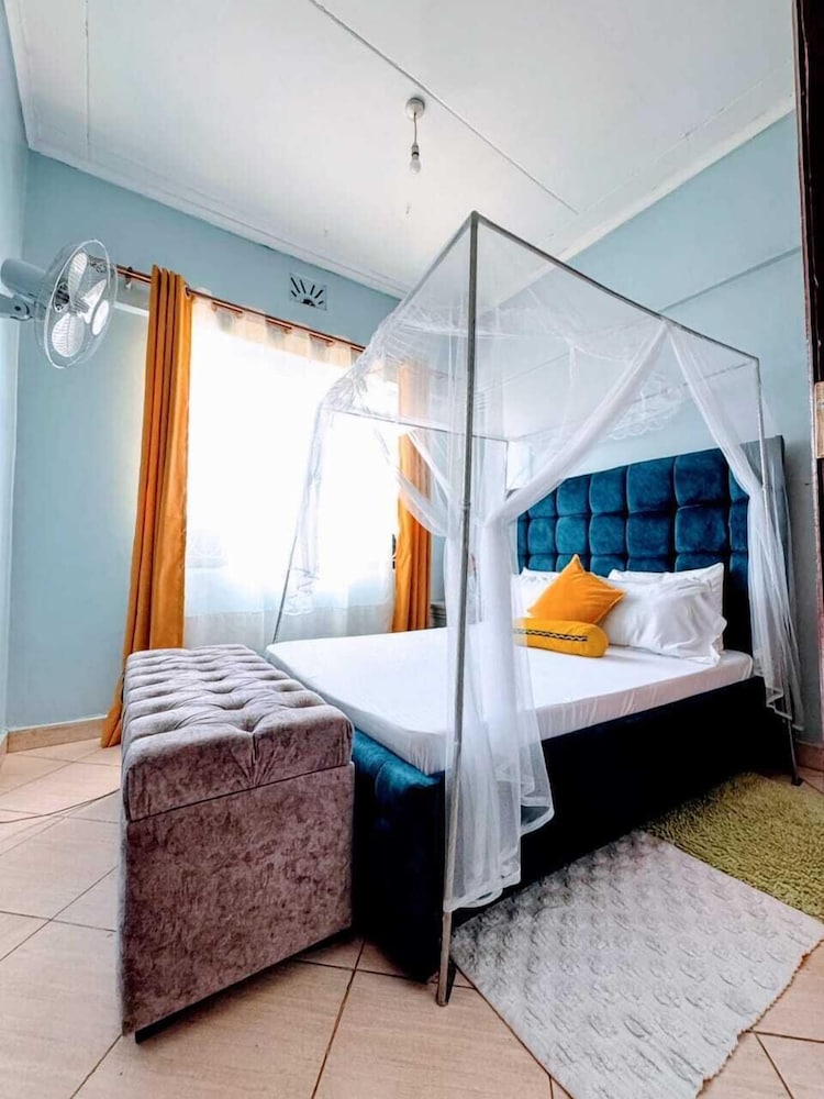 Comfort Apartment, City View