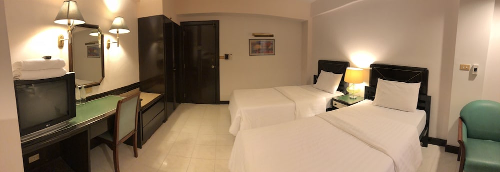 Standard Room photo 2