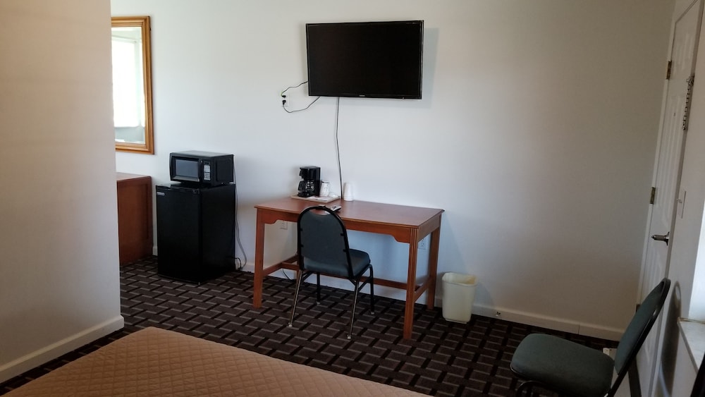Standard Room, 1 Queen Bed, Accessible, Non Smoking photo 3