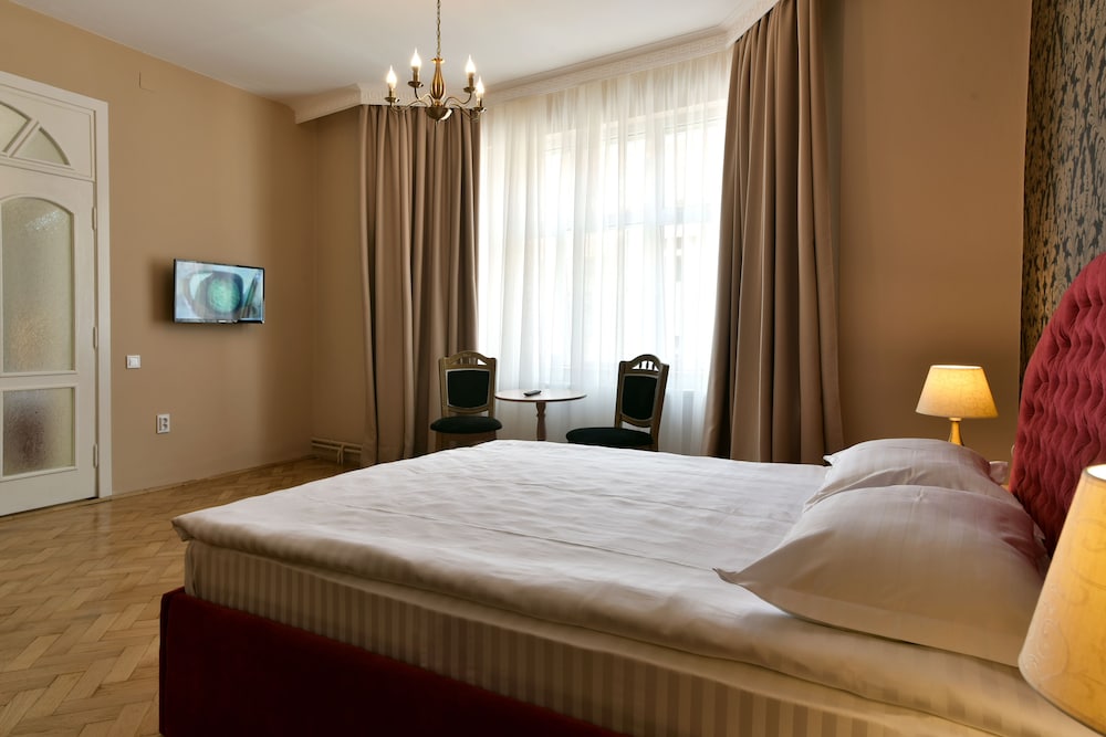 Suite, 2 Bedrooms photo 3