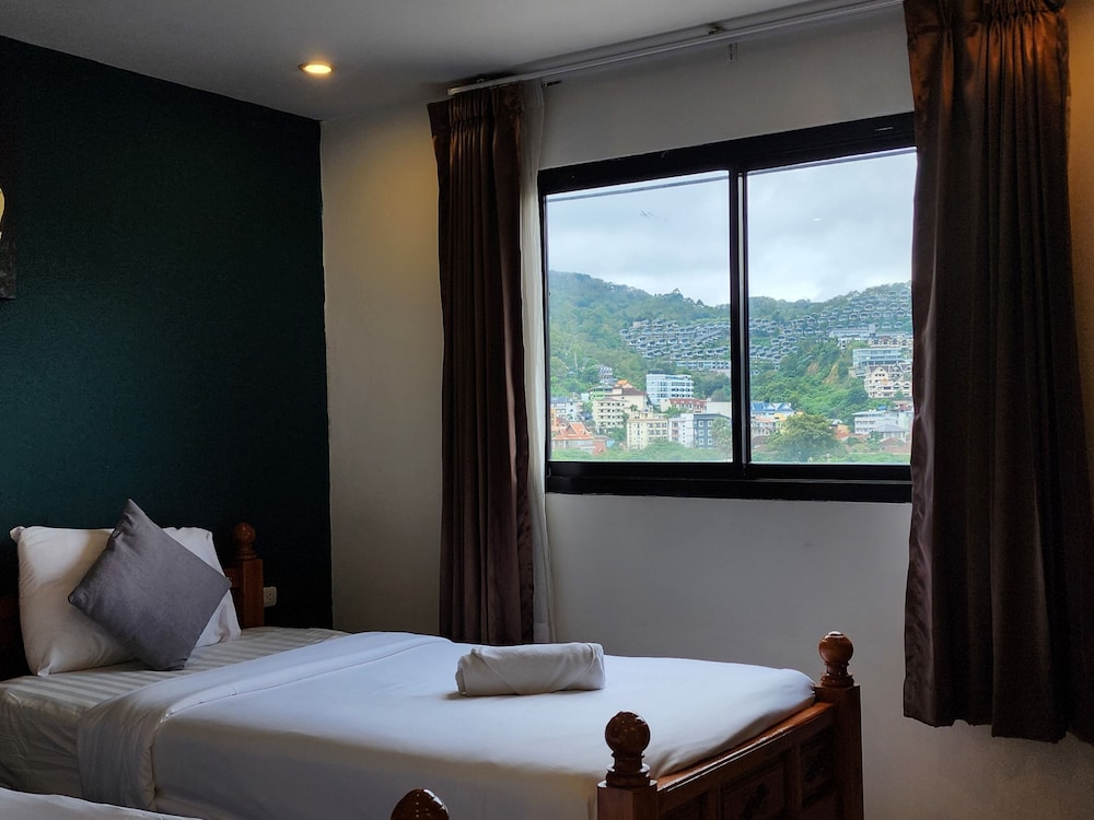 Superior Twin Room - Photo 3