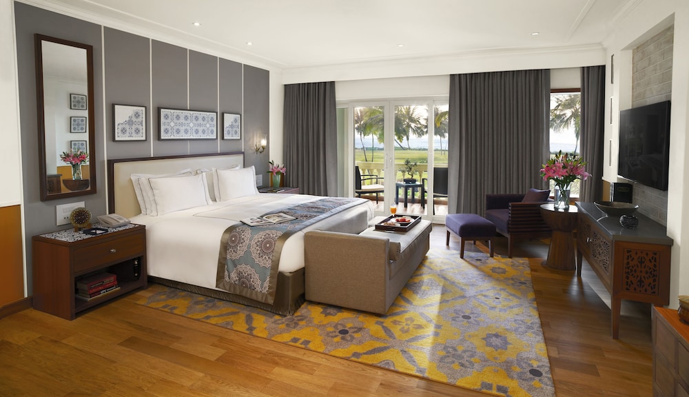 Luxury Suite, Sea View (Living Area) Luxury Suite, Sea View (Living Area)