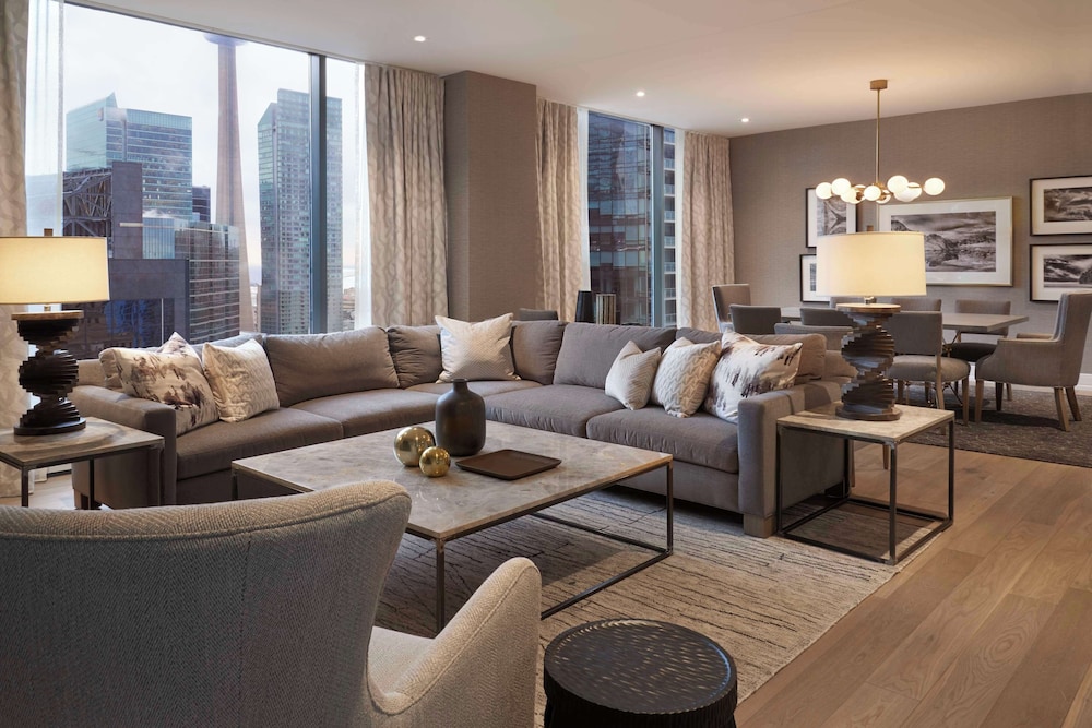 Signature Suite - Annex thumbnail 6