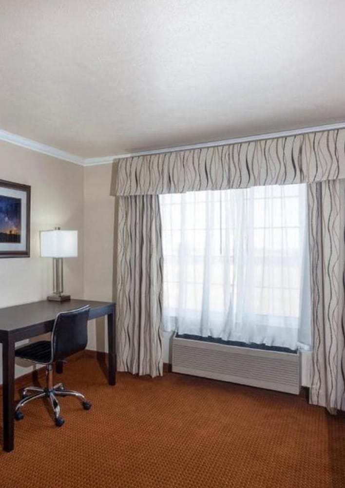 Efficiency, Studio Suite, 1 King Bed, Non Smoking - Photo 2